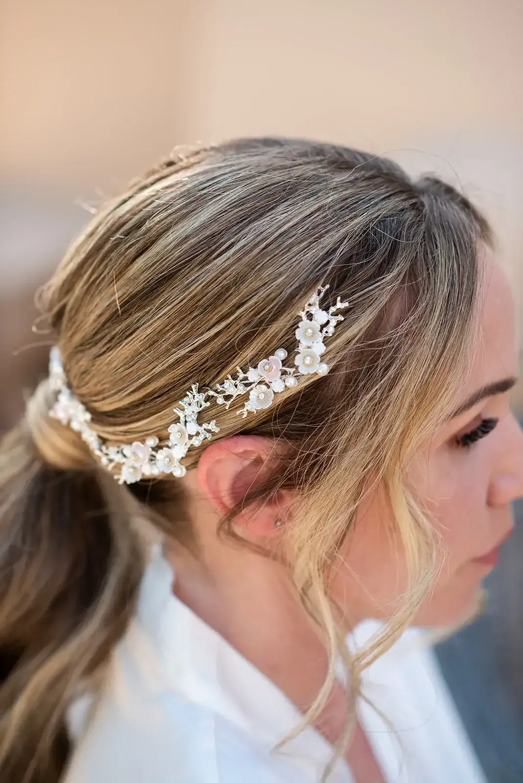 A floral bridal headpiece