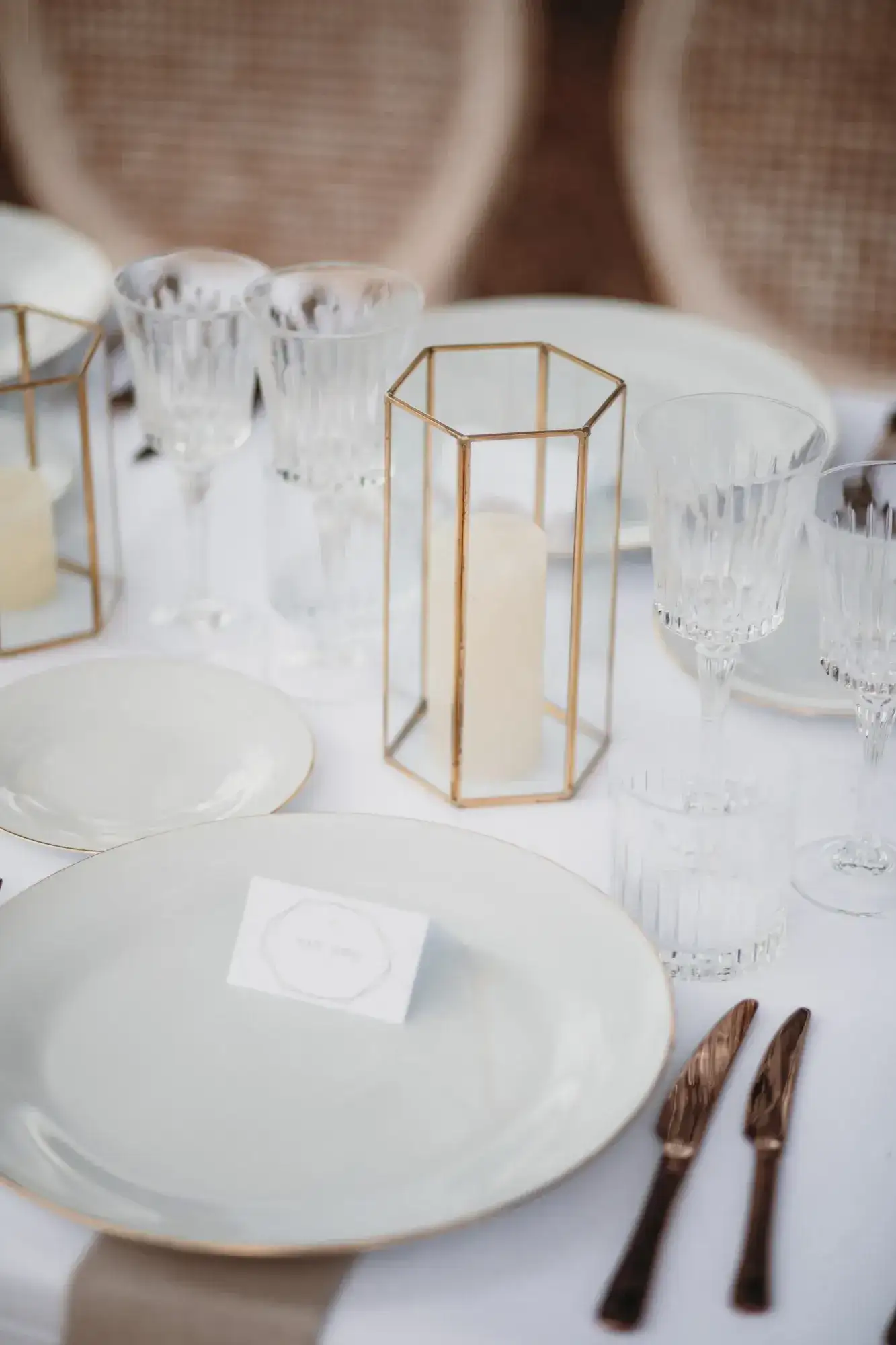Gold lanterns and white china