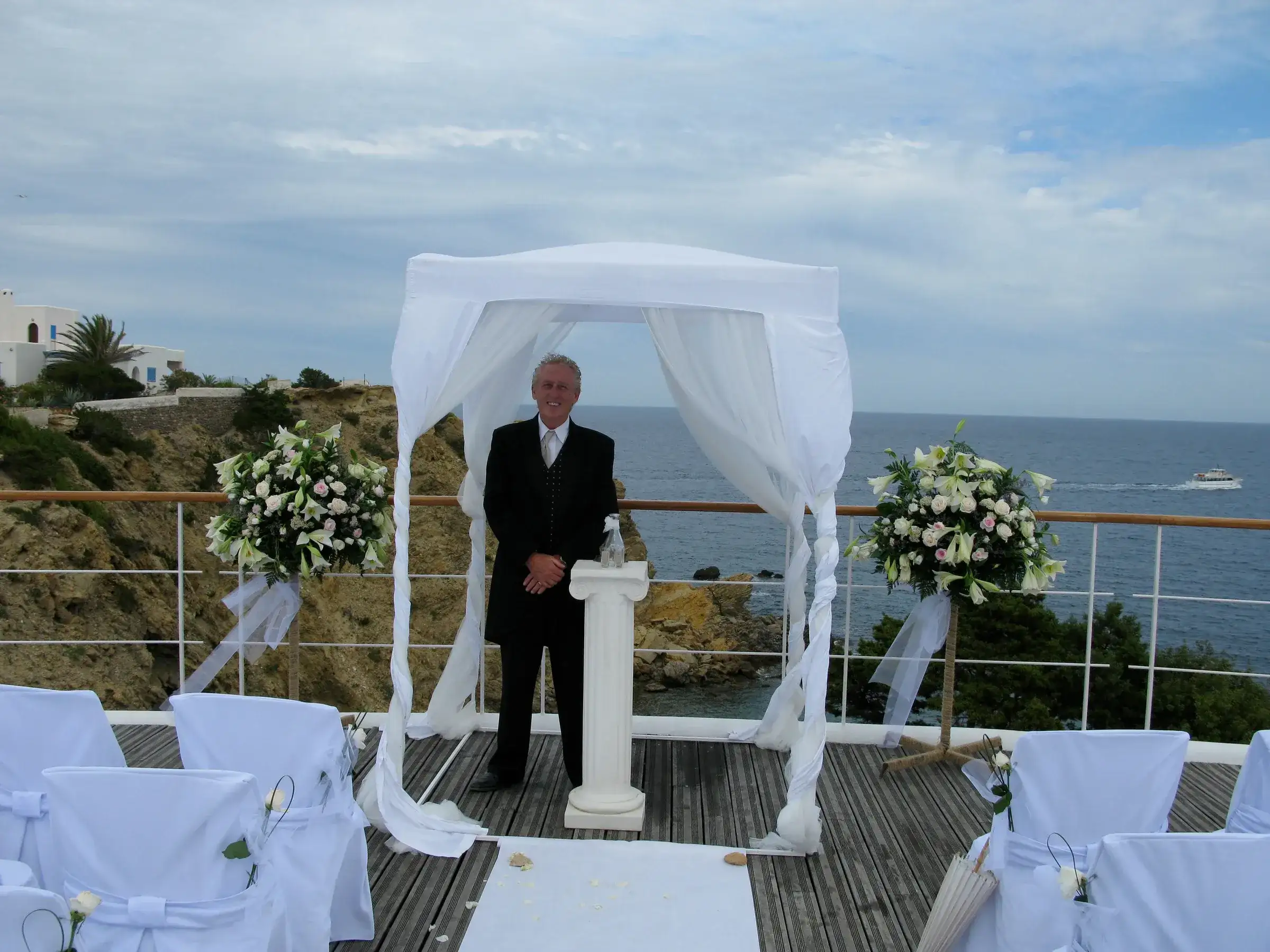 Sean Fearon Wedding Celebrant, wedding work in Ibiza