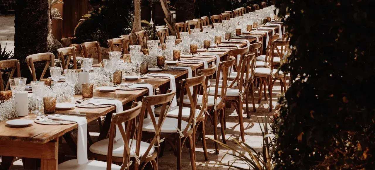Agroturismo Atzaró: Long banquet tables set for a wedding dinner