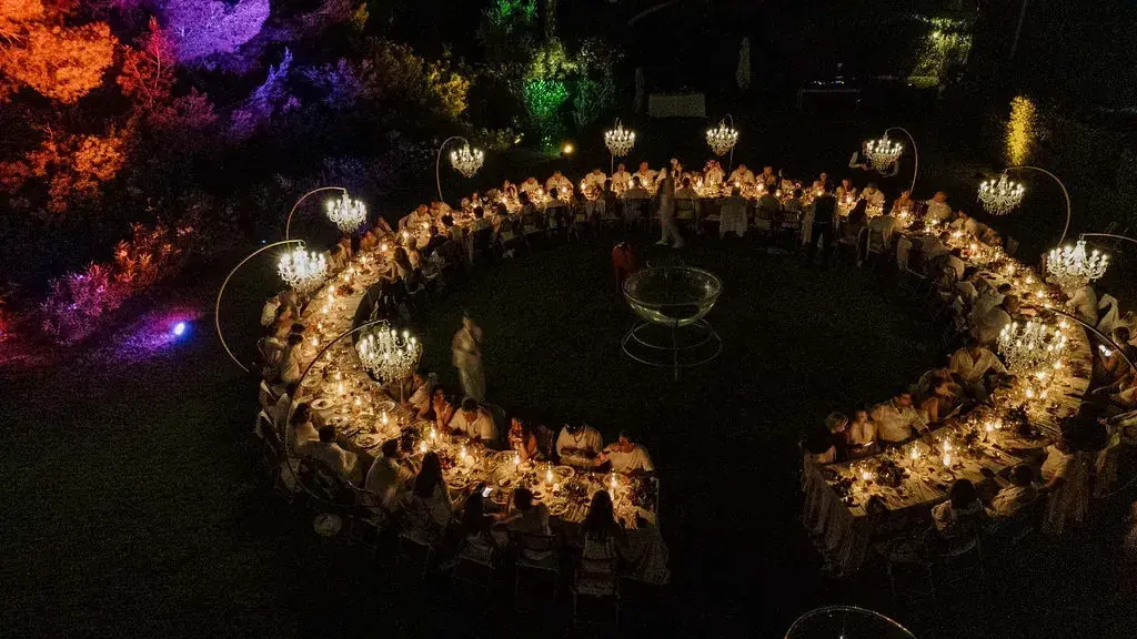 Candlelit round dinner table at an Ibiza wedding