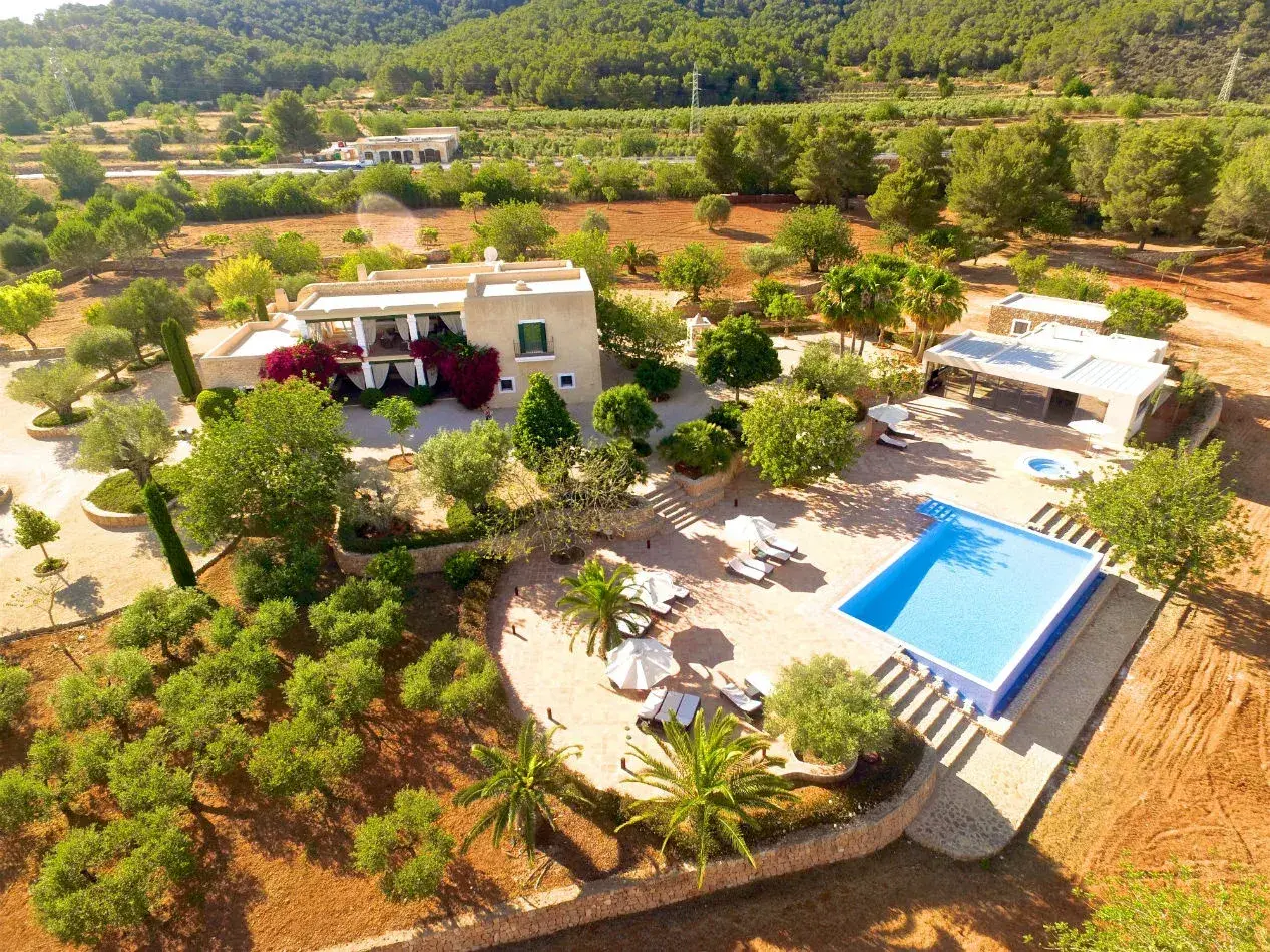 Villa Alex: Villa Alex, first gallery image (not captioned on page)