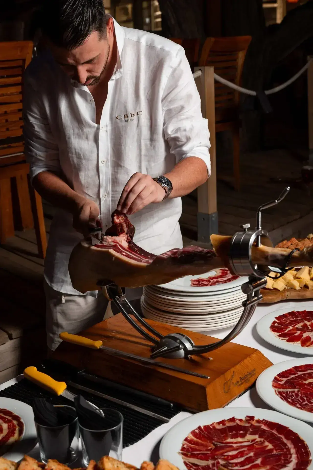 Cala Bassa Beach Club: Ham carving station at a wedding reception